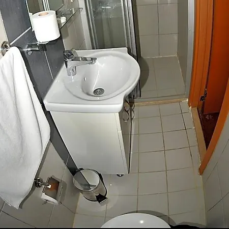 Hotel Palace Point 2*
