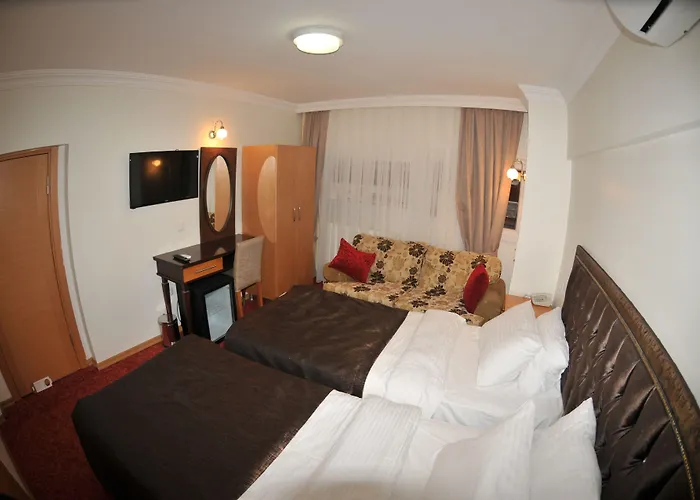 Palace Point ホテル